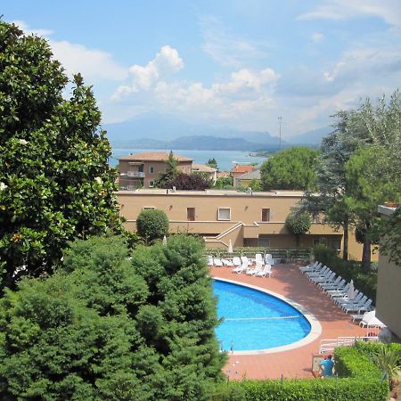 Appartamento La Madonnina Di Cathy Peschiera del Garda Dış mekan fotoğraf