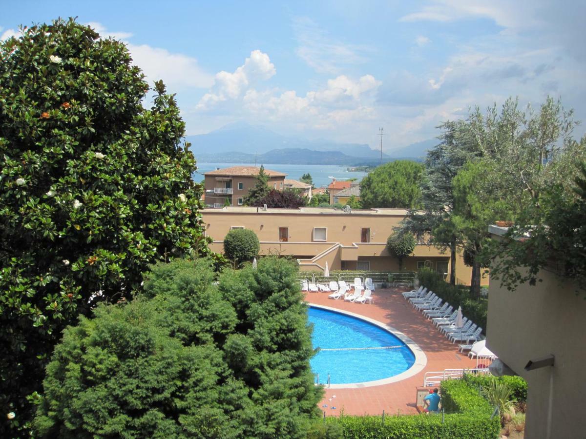Appartamento La Madonnina Di Cathy Peschiera del Garda Dış mekan fotoğraf